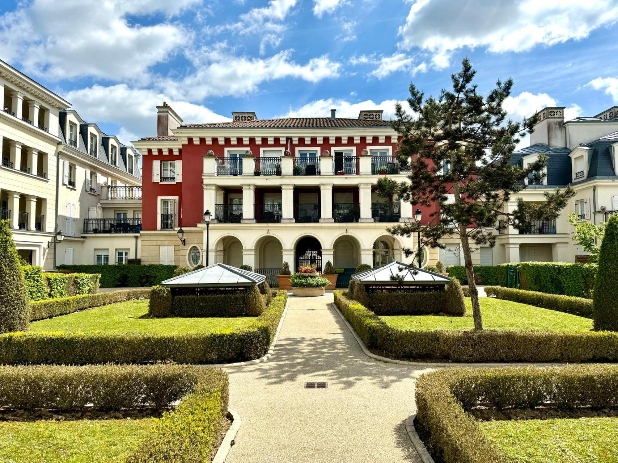 Suite Medicis Near Disneyland Serris Ngoại thất bức ảnh
